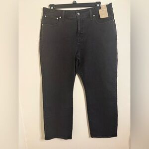 Madewell women’s black 90’s straight cut high rise jeans
